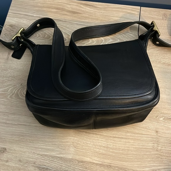 Vintage Black Leather Coach Bag 9951 - Picture 7 of 12